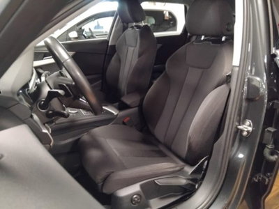 Audi A4 Avant 35 TDI S tronic Business Sport (15)