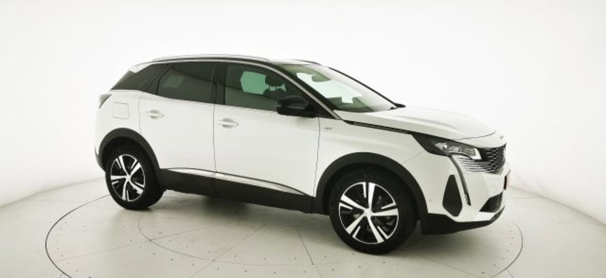 Peugeot 3008 BlueHDi 130 S&S EAT8 GT Pack (17)