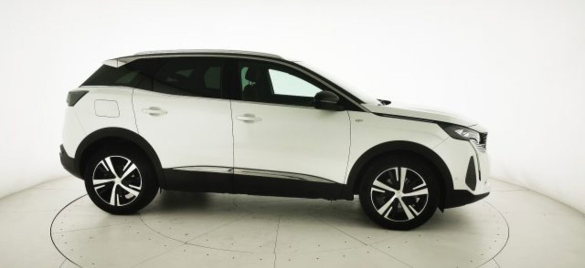 Peugeot 3008 BlueHDi 130 S&S EAT8 GT Pack (19)