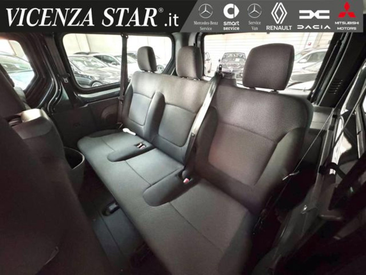 Renault Trafic Furgone BluedCi 150CV EDC PL-TN SpaceClass (10)