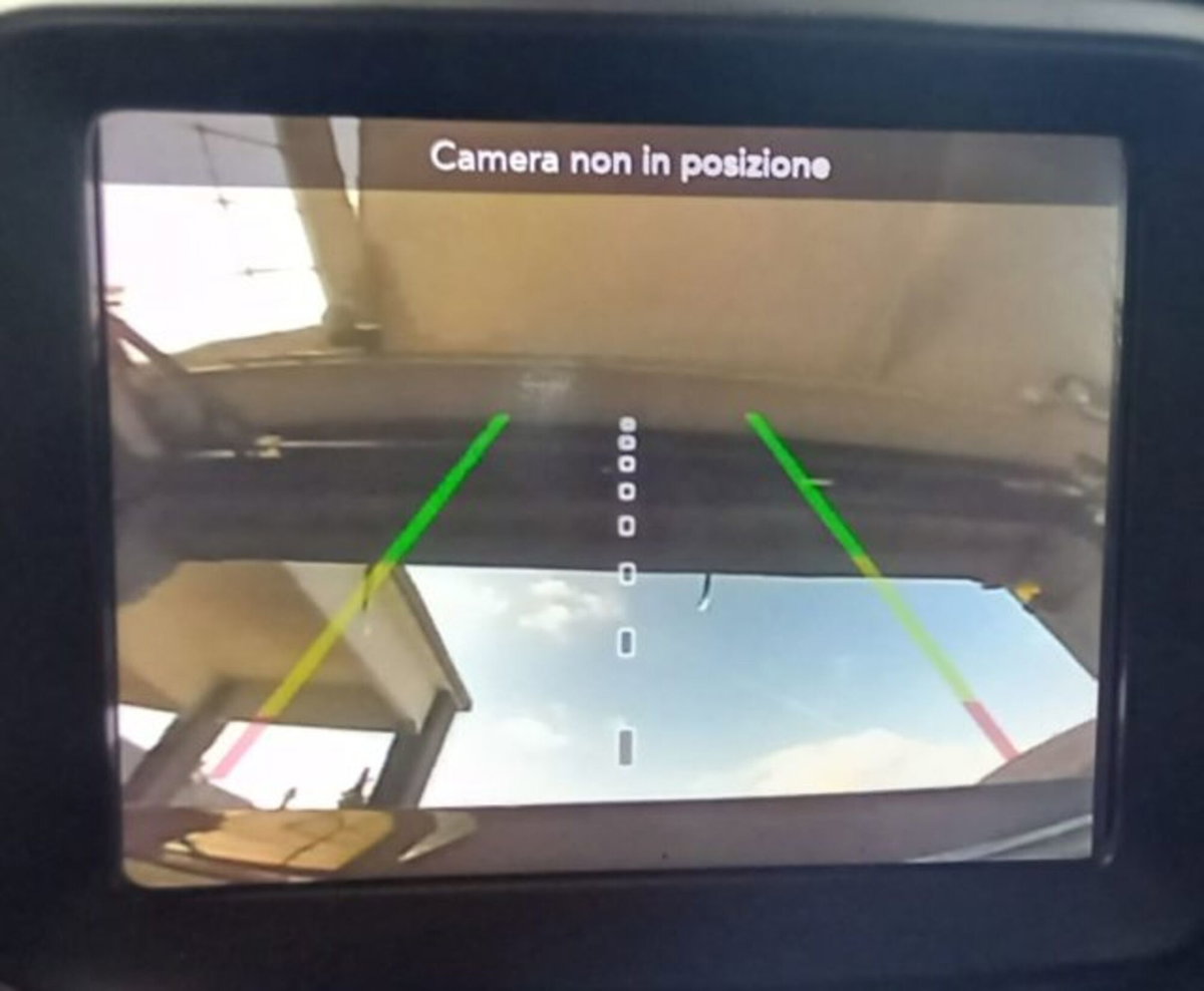 Jeep Renegade 1.3 T4 190CV PHEV 4xe AT6 Limited (15)