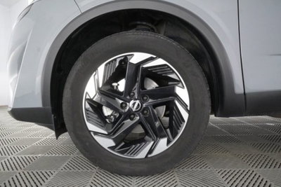 Nissan Qashqai 1.3 mhev N-Connecta 2wd 140cv (16)