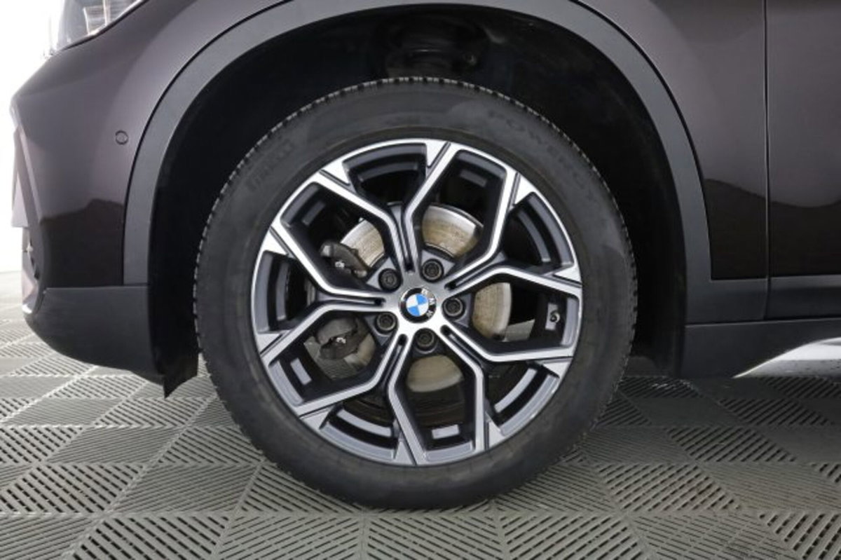 BMW X1 sDrive18d xLine Plus (16)