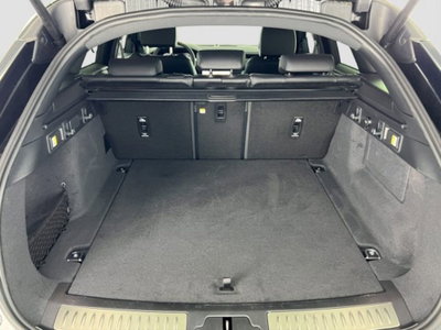Land Rover Range Rover Velar 2.0D I4 204 CV (13)