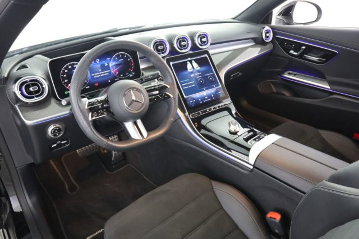 Mercedes-Benz CLE Cabrio 200 AMG Line Premium auto