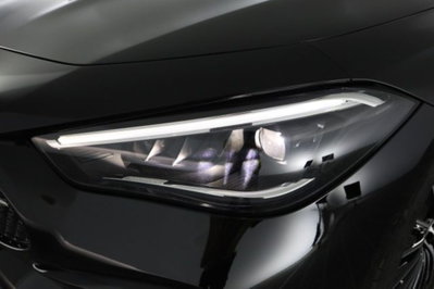 Mercedes-Benz CLE Cabrio 200 AMG Line Premium auto (9)