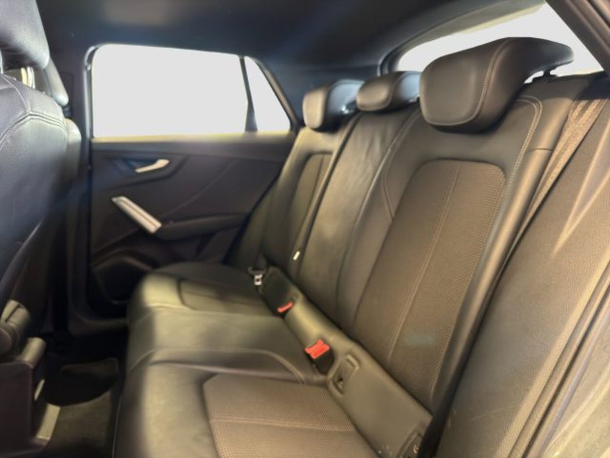 Audi Q2 Q2 35 TDI S line Edition (10)