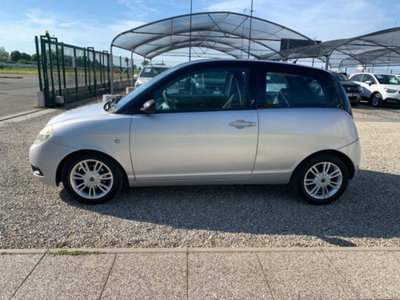 Lancia Ypsilon 1.2 Argento (8)