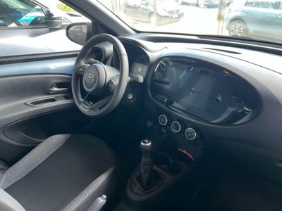 Toyota Aygo X 1.0 VVT-i 72 CV 5 porte Limited Air (7)