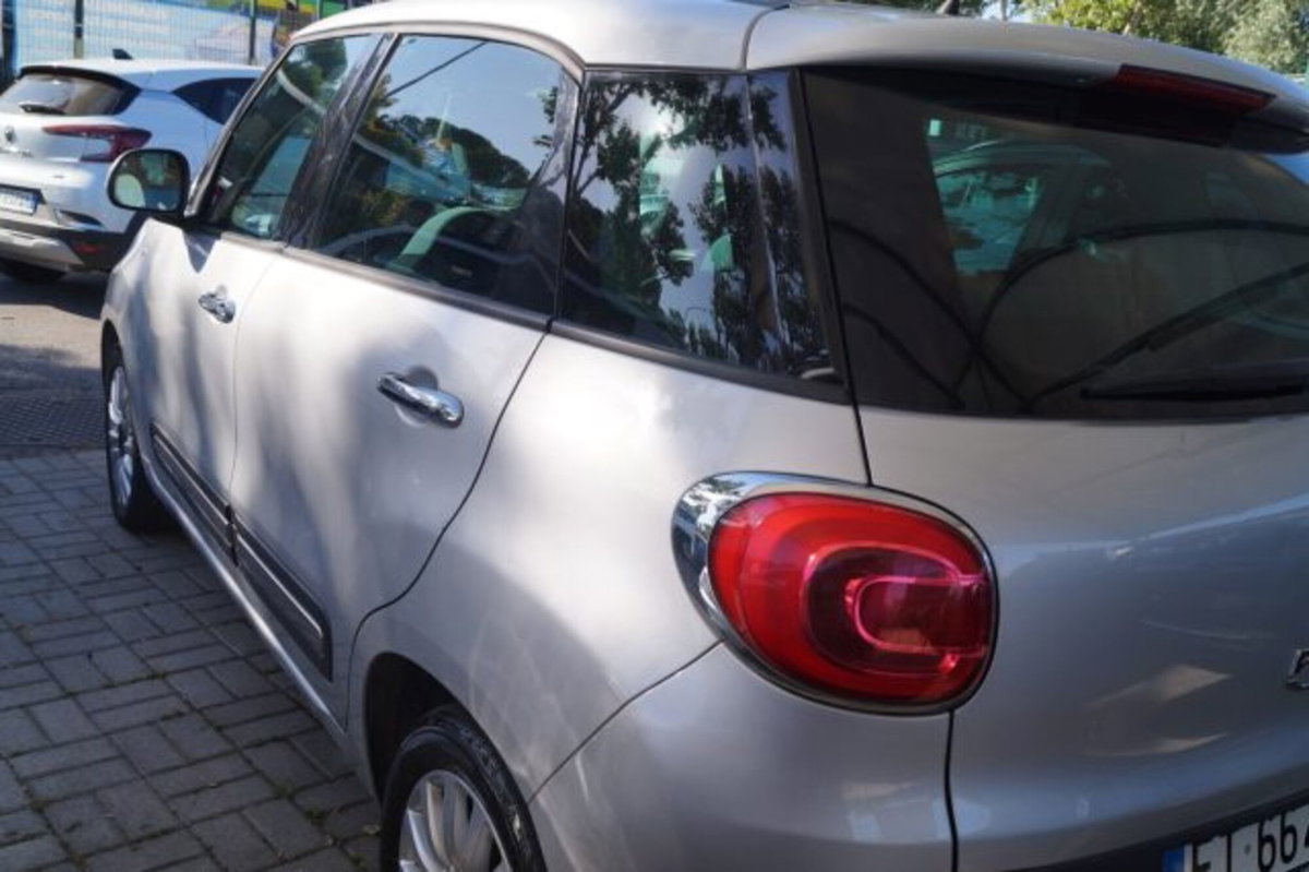 Fiat 500L Living 0.9 TwinAir 105 CV Lounge (6)