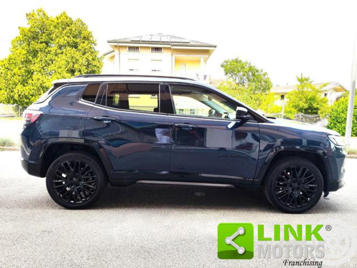 Jeep Compass 1.3 T4 240CV PHEV AT6 4xe S (12)