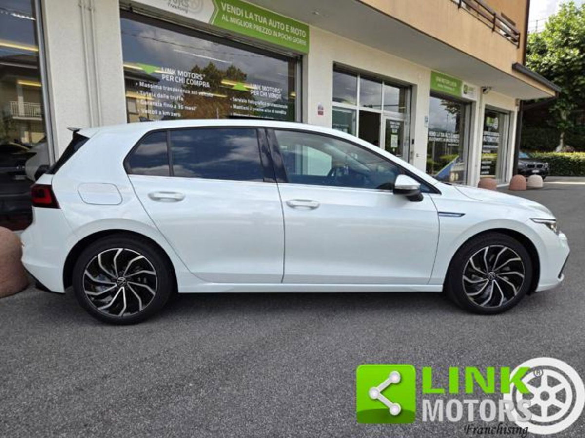 Volkswagen Golf 1.5 eTSI 150 CV EVO ACT DSG 1st Edition Style (12)
