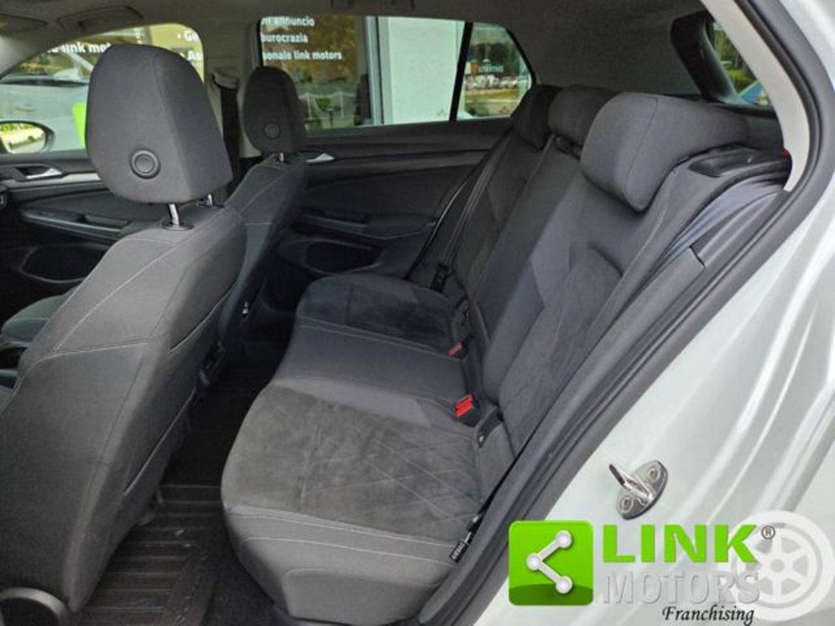 Volkswagen Golf 1.5 eTSI 150 CV EVO ACT DSG 1st Edition Style (7)