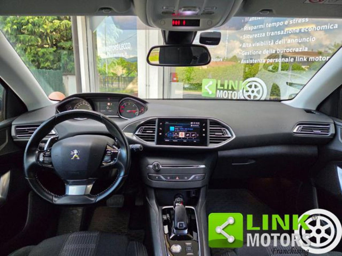 Peugeot 308 BlueHDi 130 S&S EAT8 Allure Pack (5)