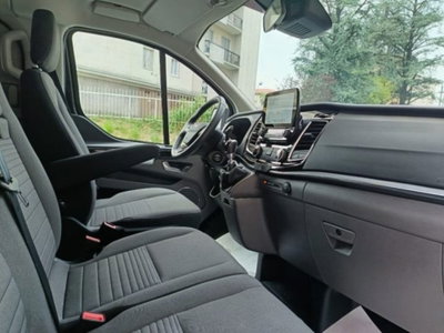 Ford Tourneo Custom 320 2.0 EcoBlue 130CV PC c/sollev. Titanium (10)
