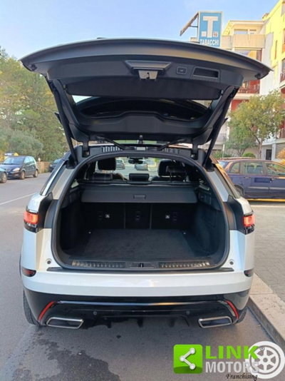 Land Rover Range Rover Velar 3.0D V6 300 CV R-Dynamic S (19)