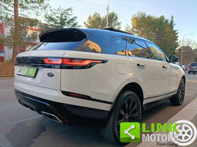 Land Rover Range Rover Velar 3.0D V6 300 CV R-Dynamic S (4)