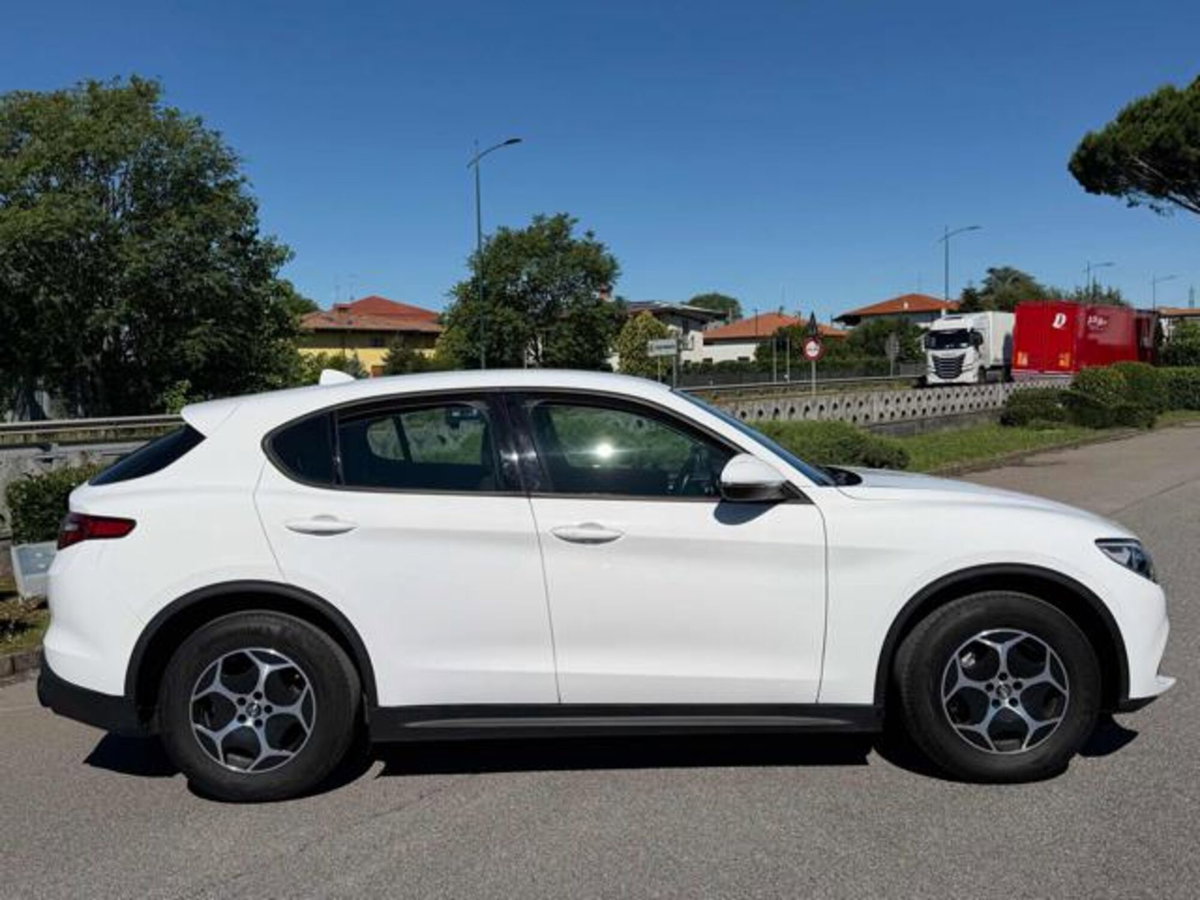 Alfa Romeo Stelvio Stelvio 2.2 Turbodiesel 190 CV AT8 Q4 Super Business (4)