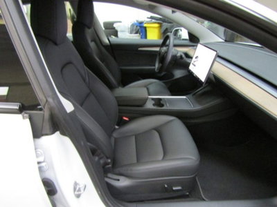 Tesla Model 3 Model 3 Long Range Dual Motor AWD (14)
