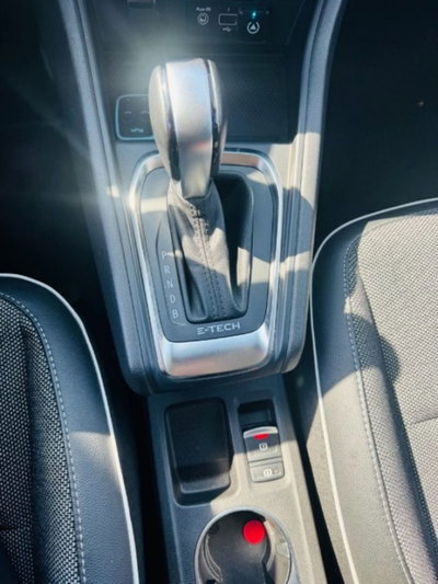 Renault Captur Full Hybrid E-Tech 145 CV Intens (13)