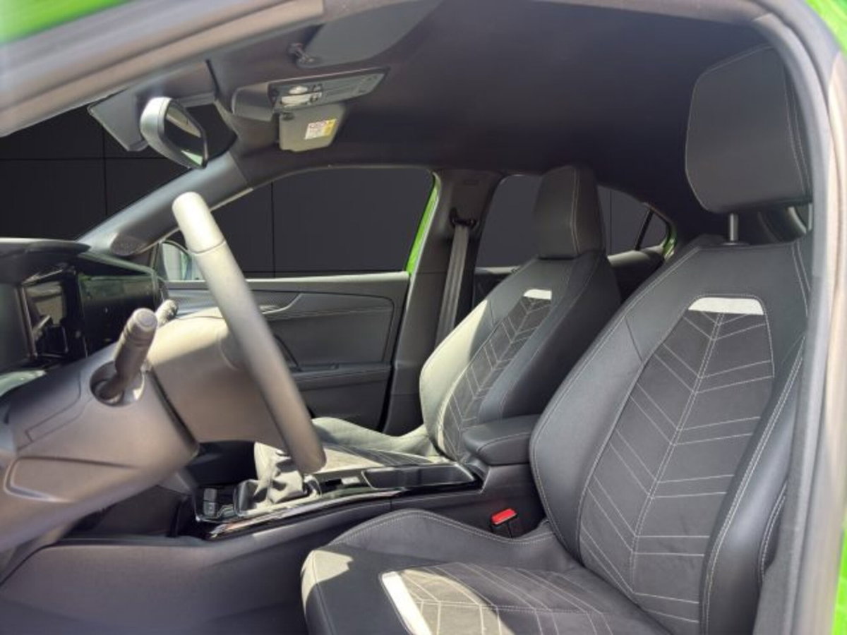 Opel Mokka 1.2 Ultimate s&s 136cv (9)