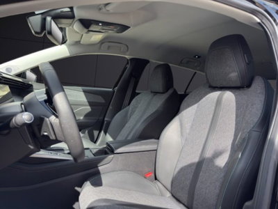 Peugeot 408 1.2 hybrid Allure 136cv e-dsc6 (9)
