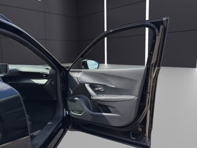 Peugeot 2008 PureTech 100 S&S Allure (16)