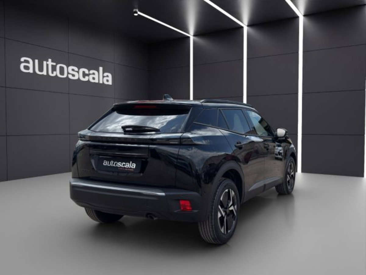 Peugeot 2008 PureTech 100 S&S Allure (5)