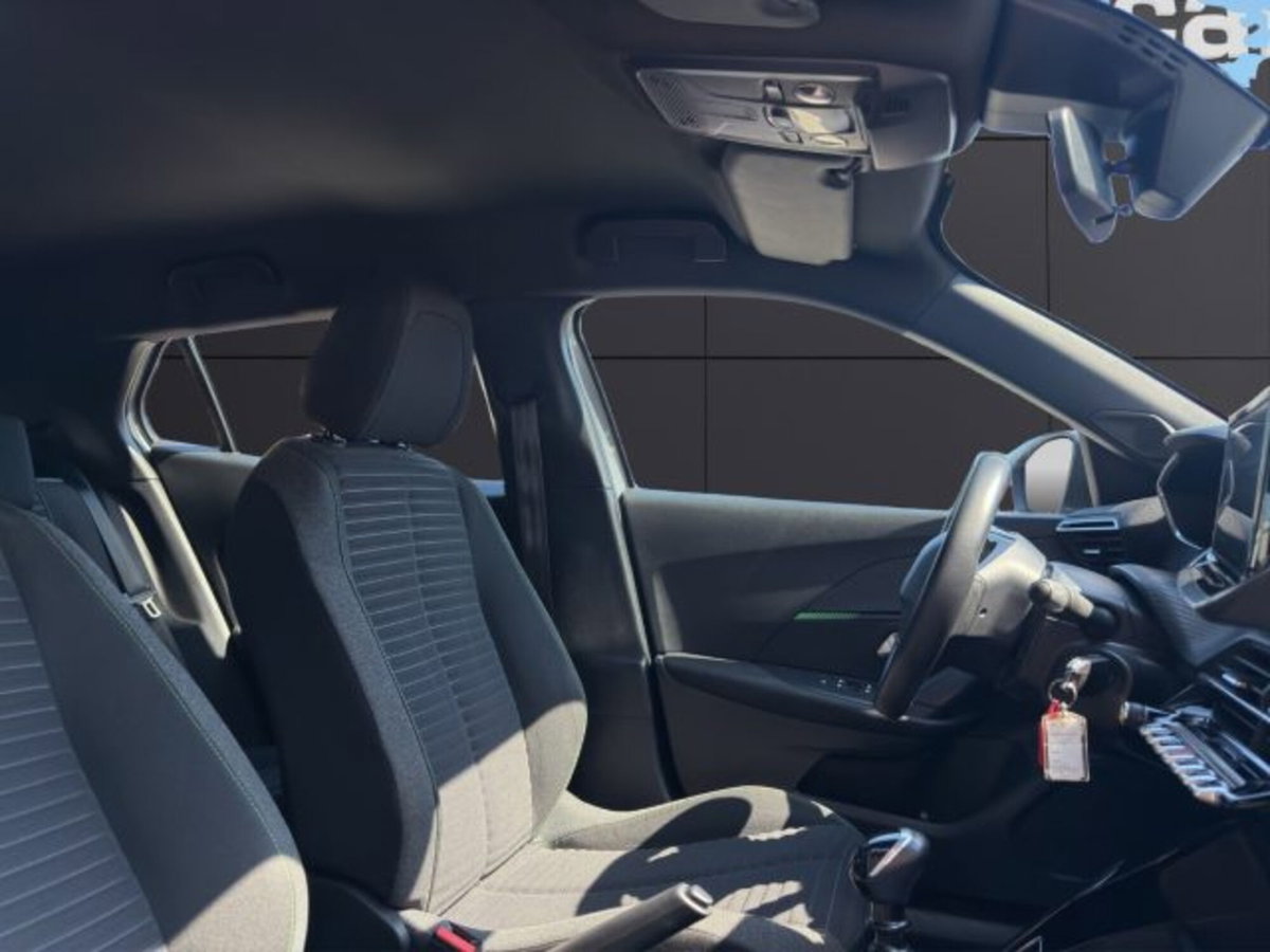 Peugeot 2008 PureTech 100 S&S Active (18)