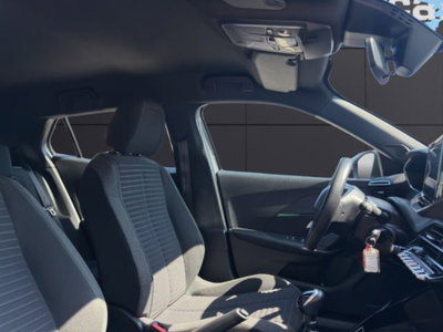 Peugeot 2008 PureTech 100 S&S Active (18)