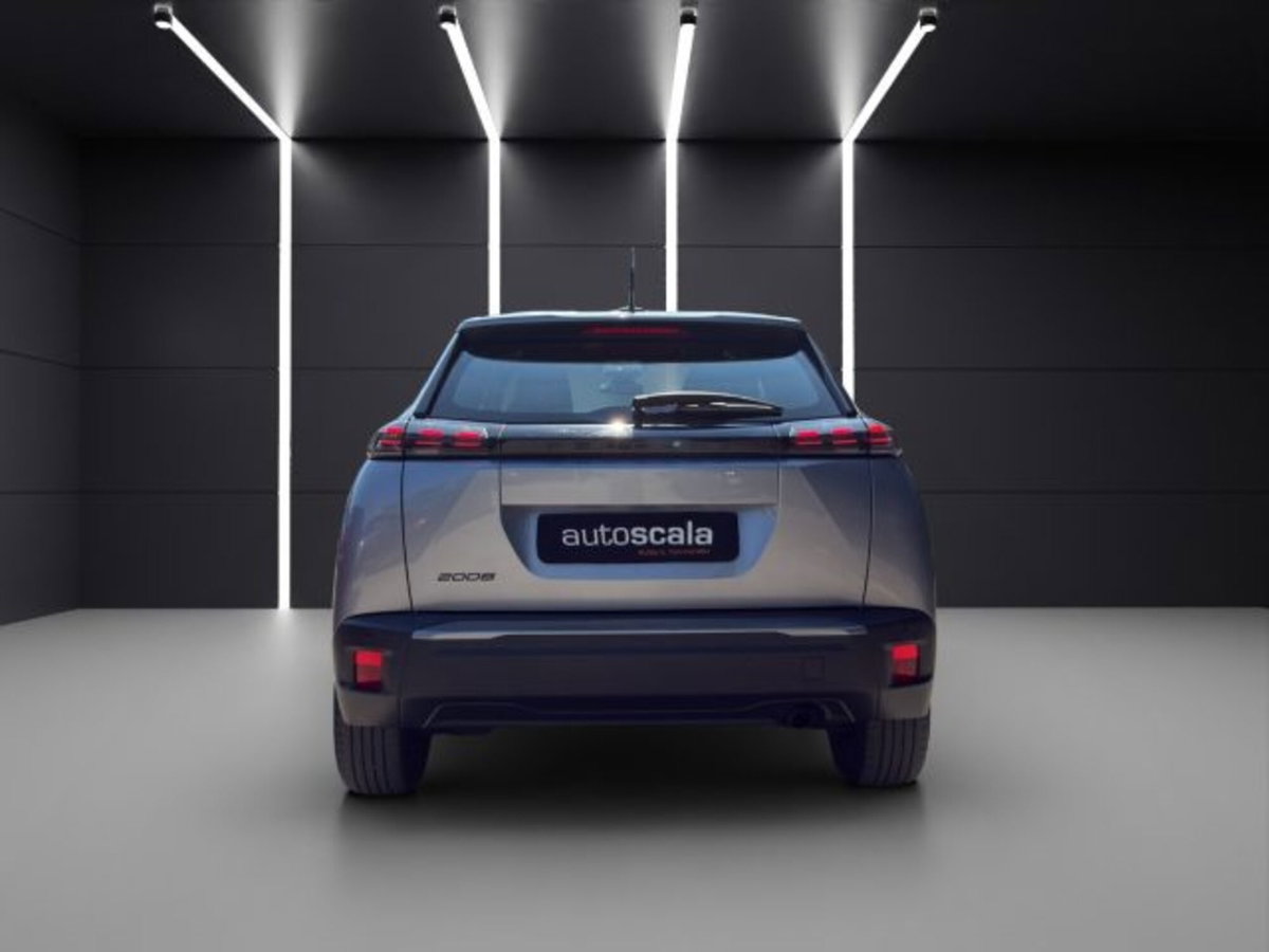 Peugeot 2008 PureTech 100 S&S Active (4)