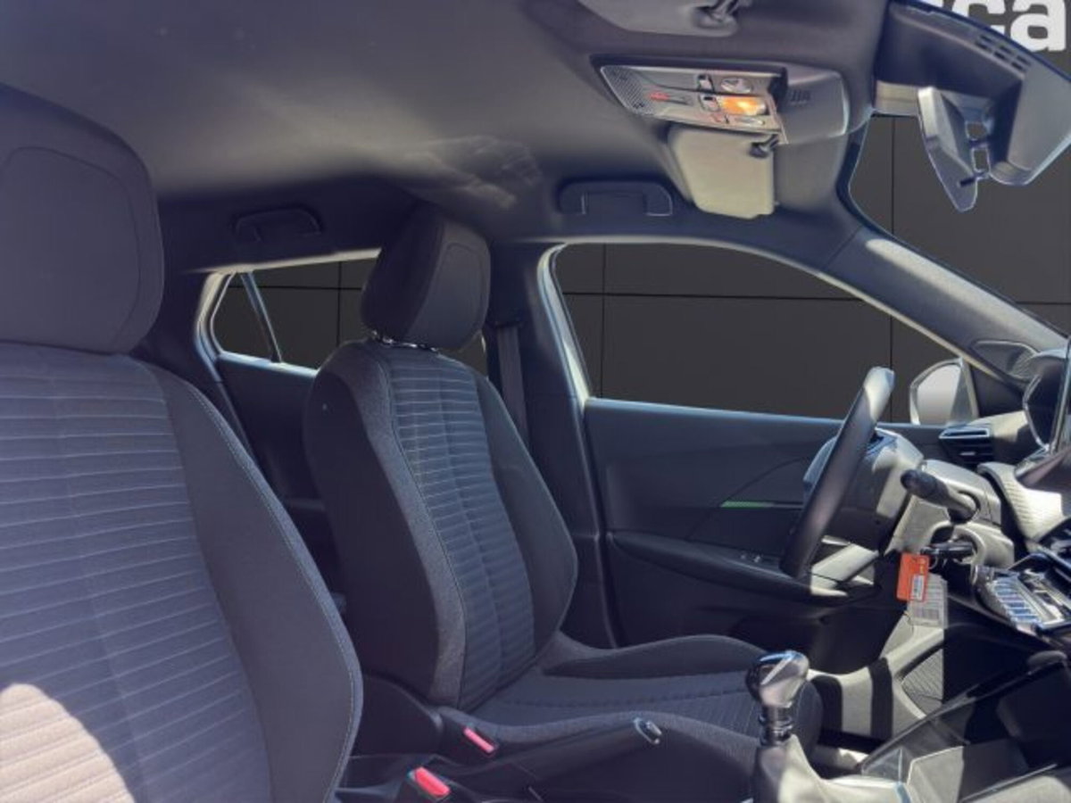 Peugeot 2008 PureTech 100 S&S Active (18)