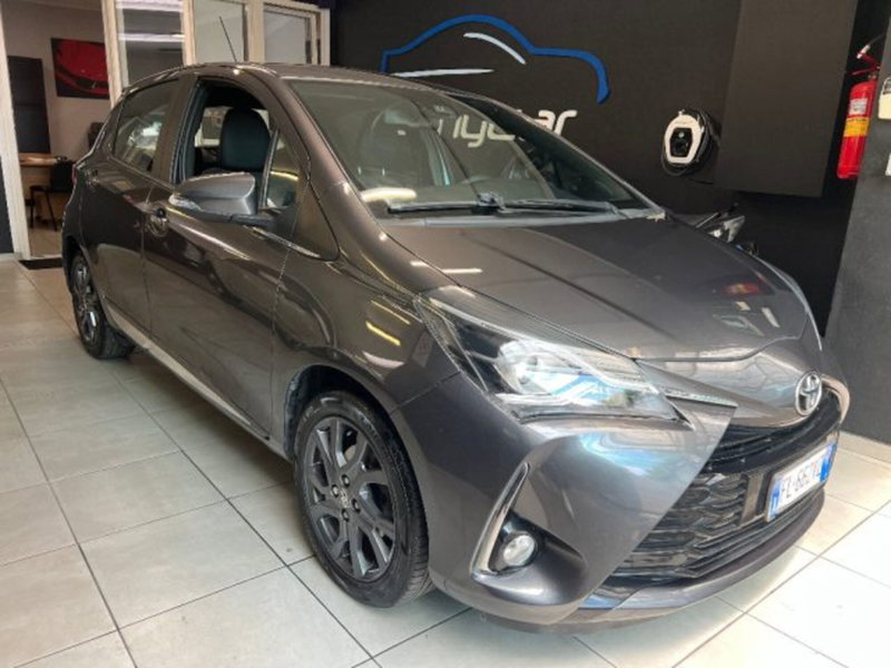 Toyota Yaris 1.0 5 porte Lounge