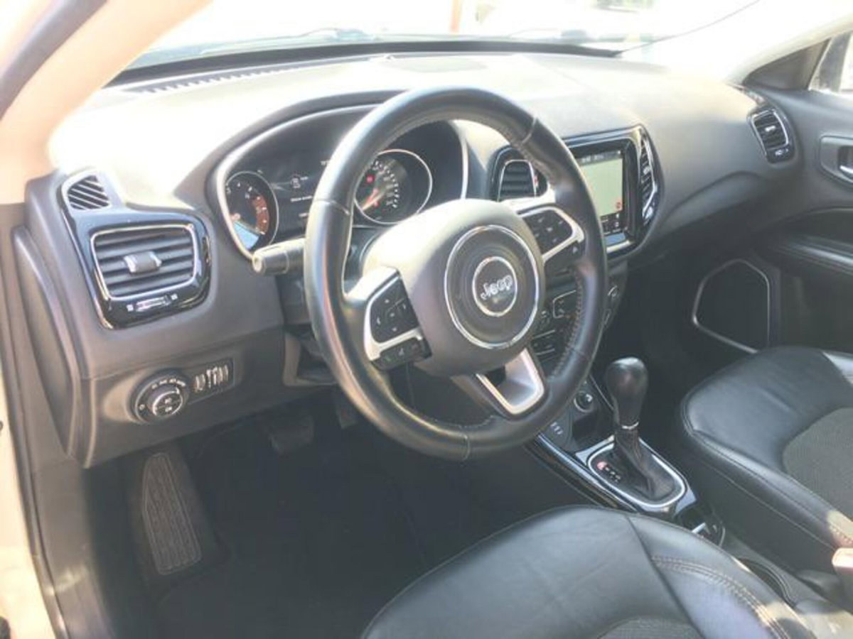 Jeep Compass 2.0 Multijet II 4WD Limited (6)