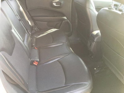 Jeep Compass 2.0 Multijet II 4WD Limited (8)