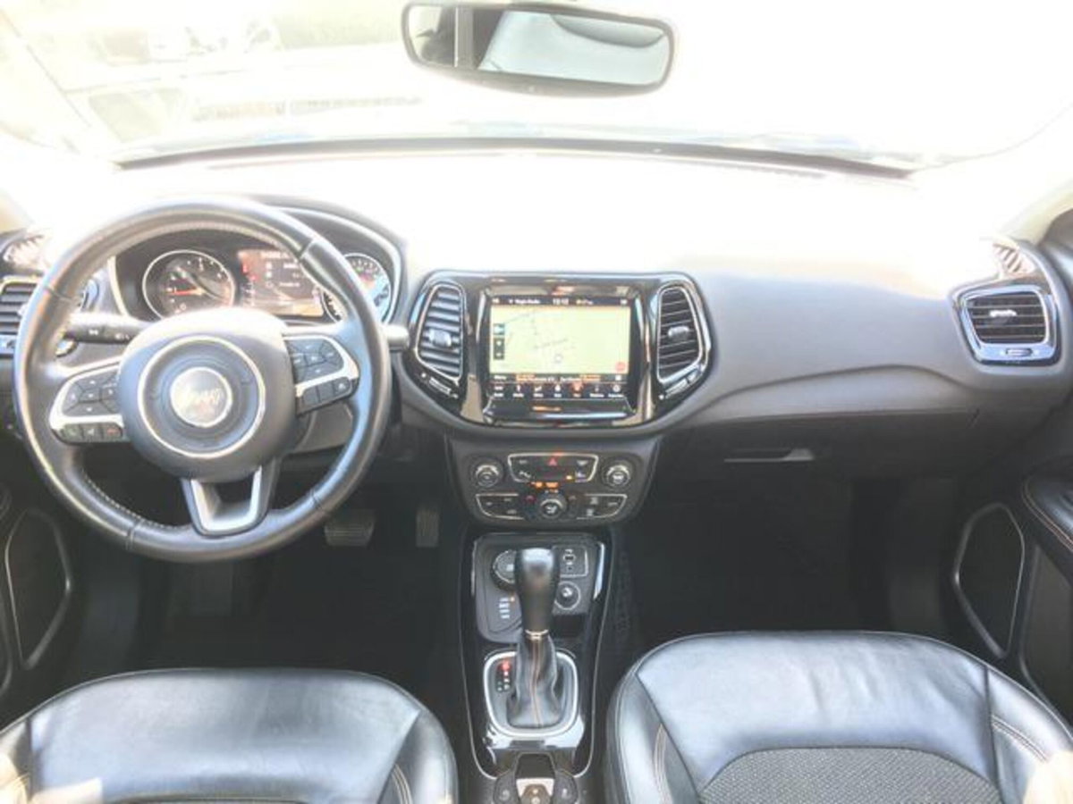 Jeep Compass 2.0 Multijet II 4WD Limited (9)