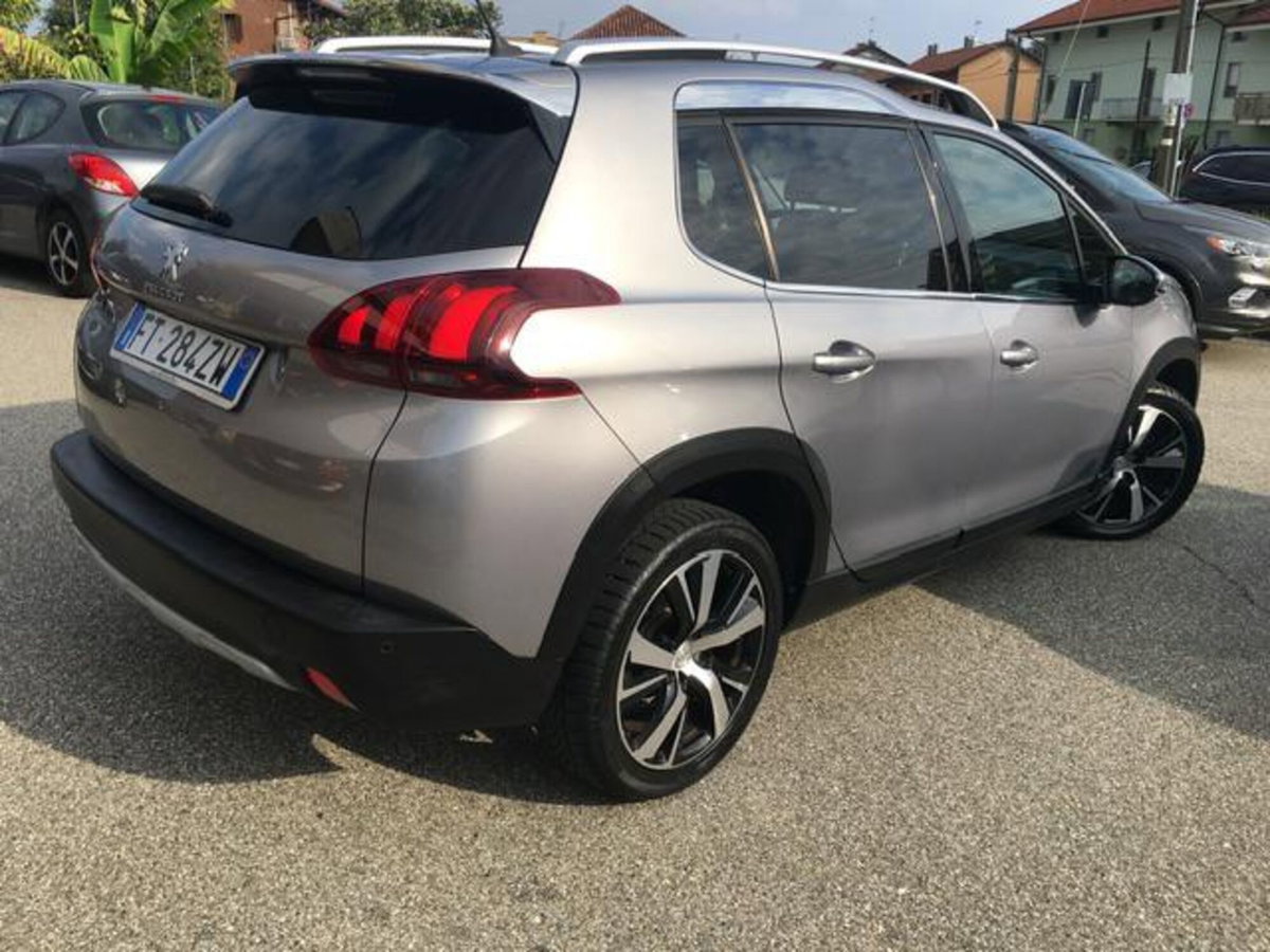Peugeot 2008 1.2 puretech Allure s&s 130cv eat8 (2)