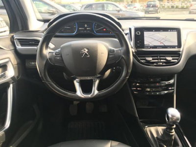 Peugeot 2008 1.2 puretech Allure s&s 130cv eat8 (6)