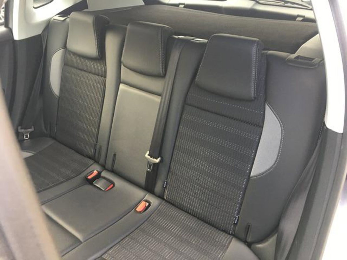 Peugeot 2008 1.2 puretech Allure s&s 130cv eat8 (8)