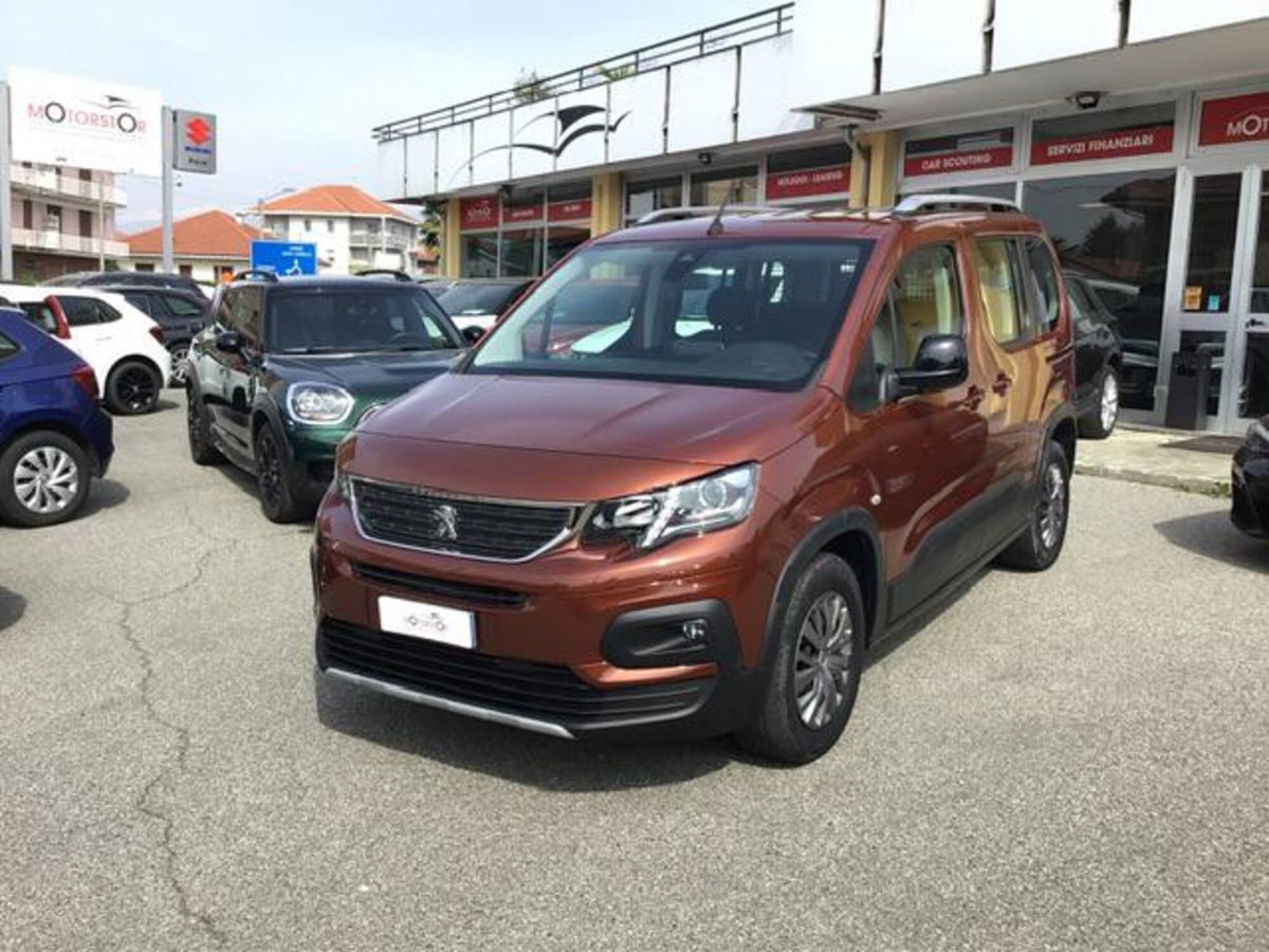 Peugeot Rifter Long 1.5 bluehdi Allure 130cv eat8