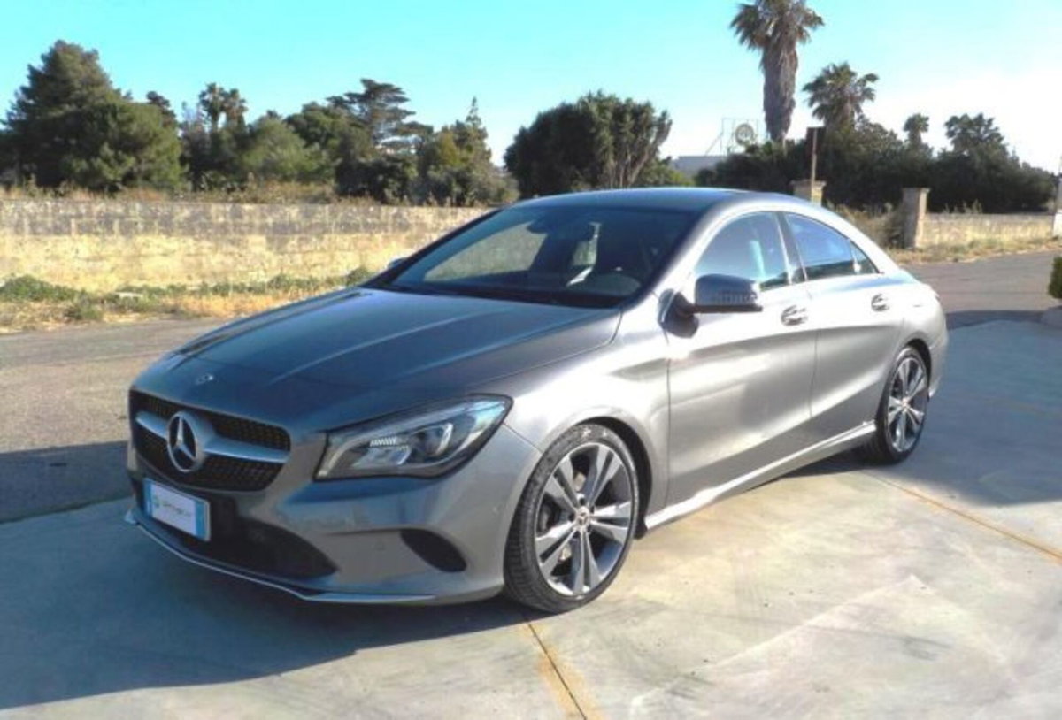 Mercedes-Benz CLA 200 d Automatic Sport