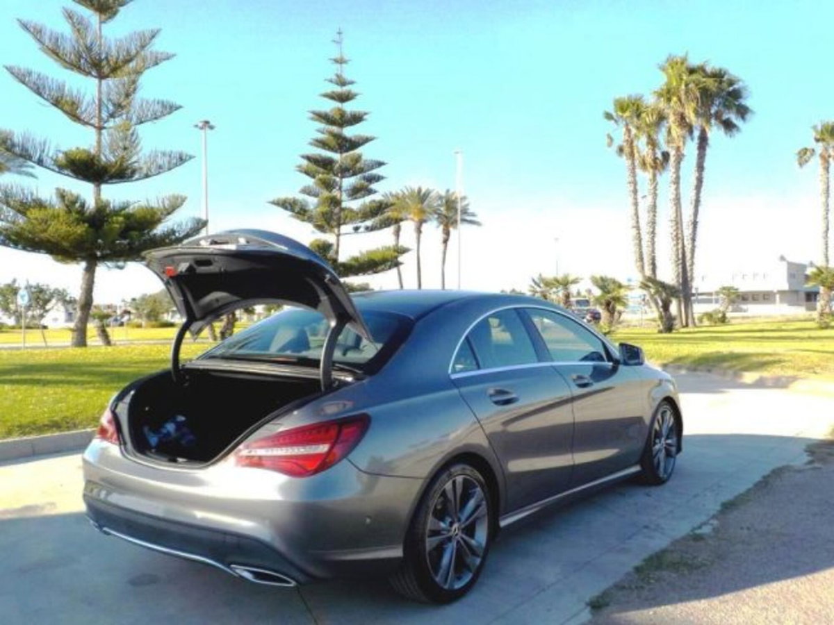 Mercedes-Benz CLA 200 d Automatic Sport (17)