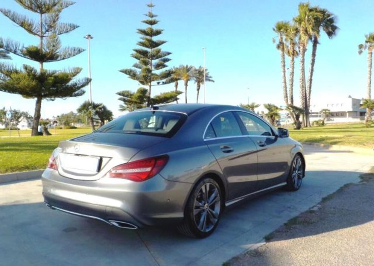 Mercedes-Benz CLA 200 d Automatic Sport (5)