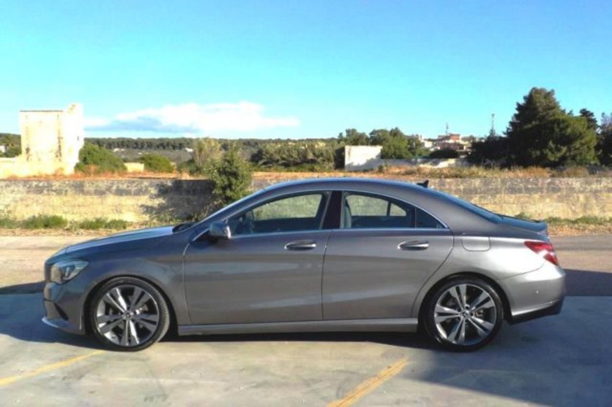 Mercedes-Benz CLA 200 d Automatic Sport (8)