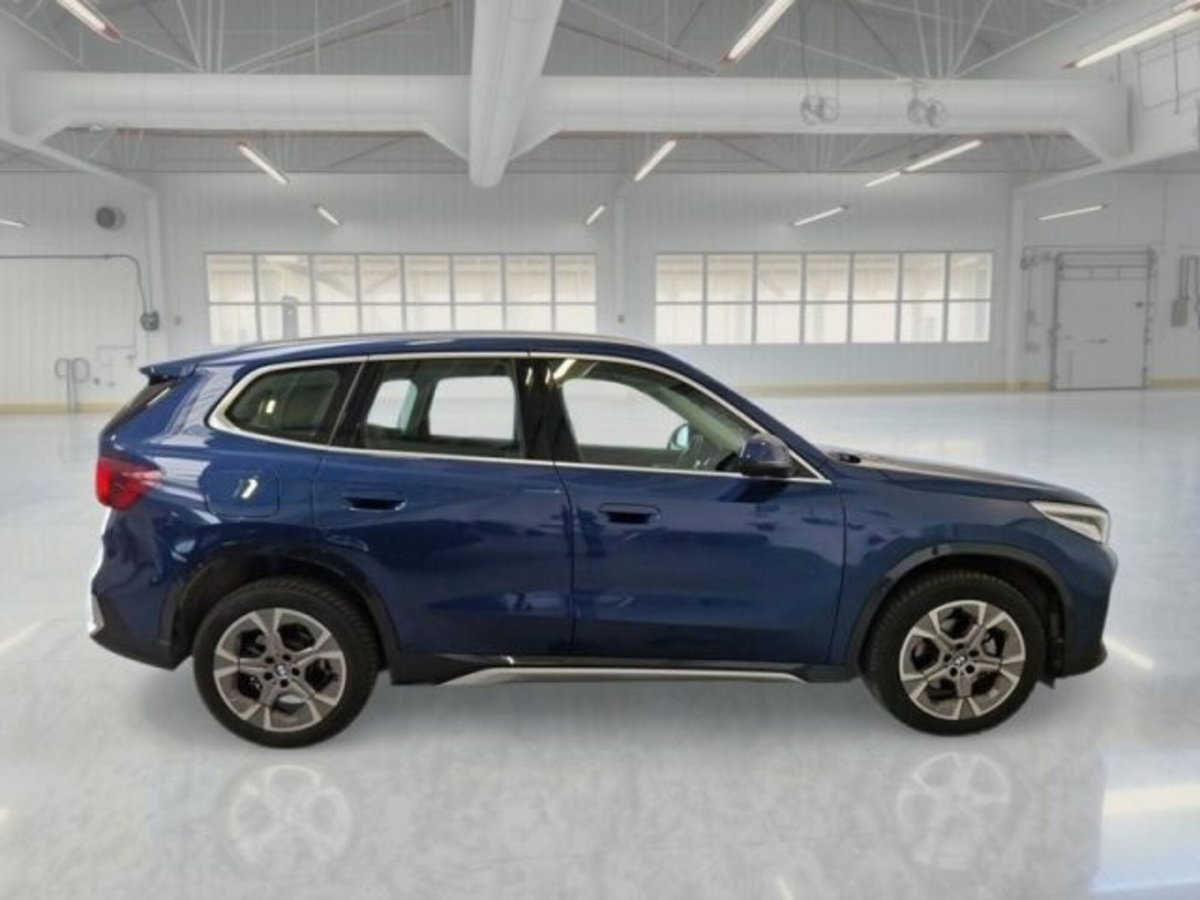 BMW X1 sDrive 18d xLine (6)