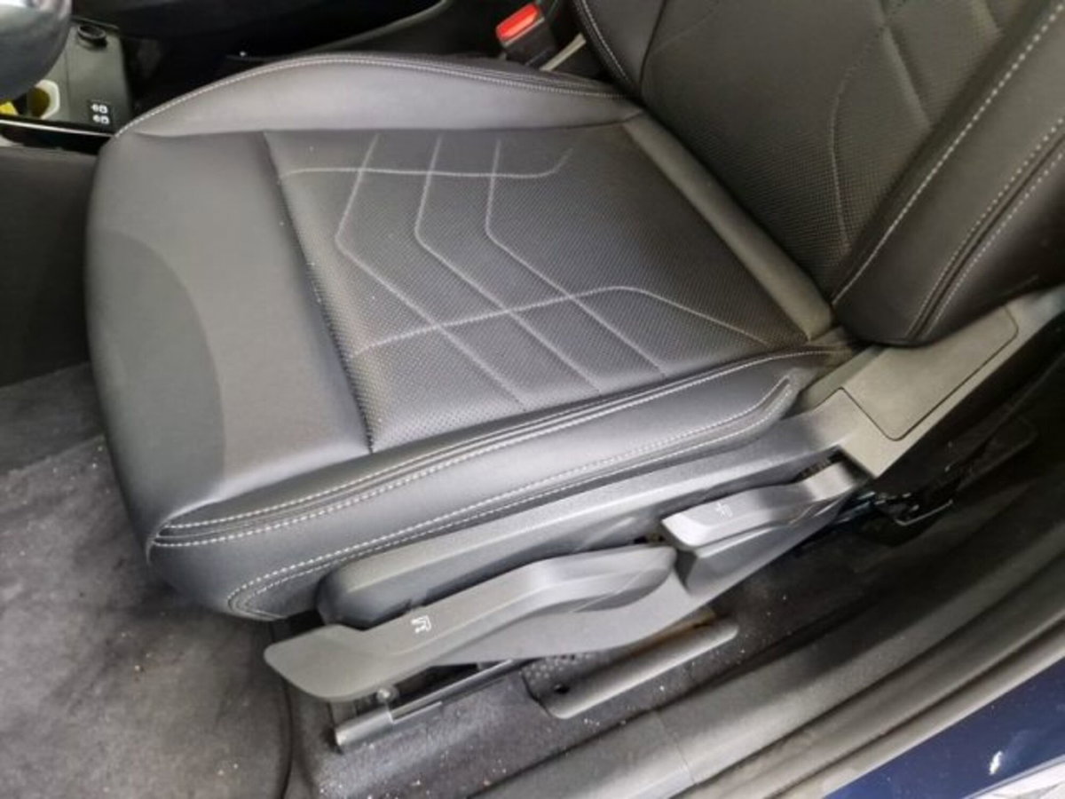 BMW X1 sDrive 18d xLine (8)