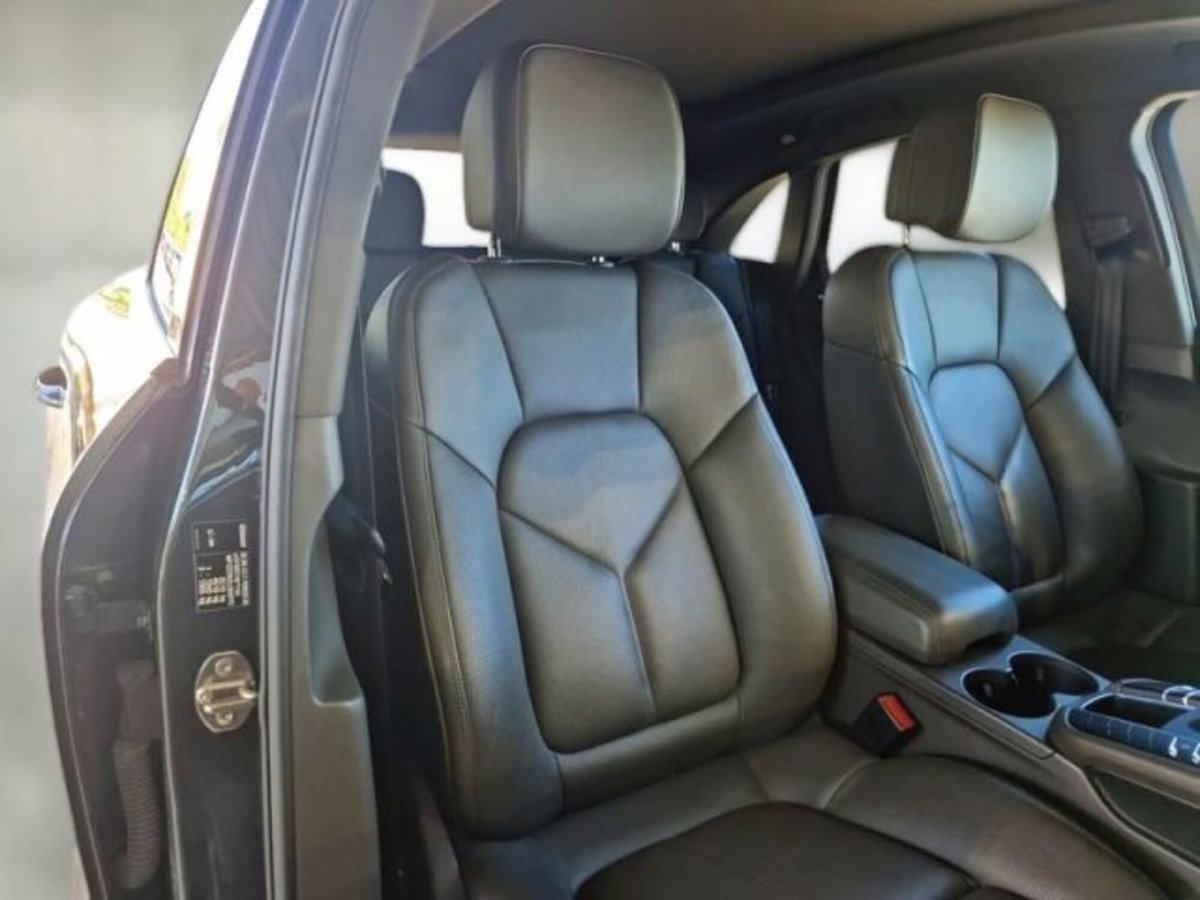 Porsche Macan 2.0 (12)