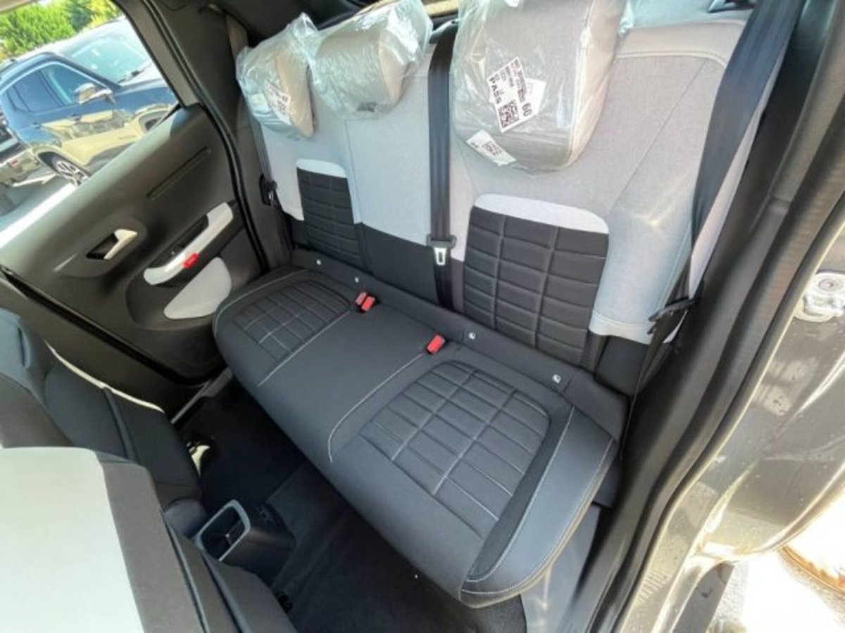 Citroen C3 1.2 puretech turbo Max 100cv s&s (9)