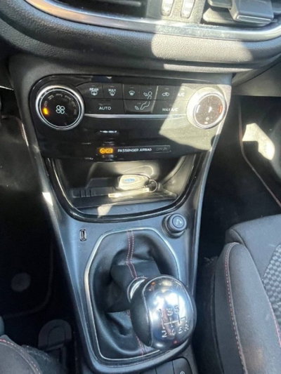 Ford Puma 1.0 EcoBoost Hybrid 125 CV S&S aut. ST-Line X (11)