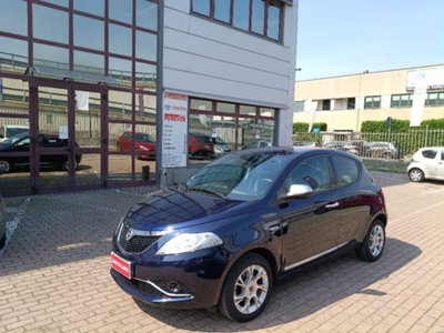 Lancia Ypsilon 1.2 69 CV 5 porte Platinum usata
